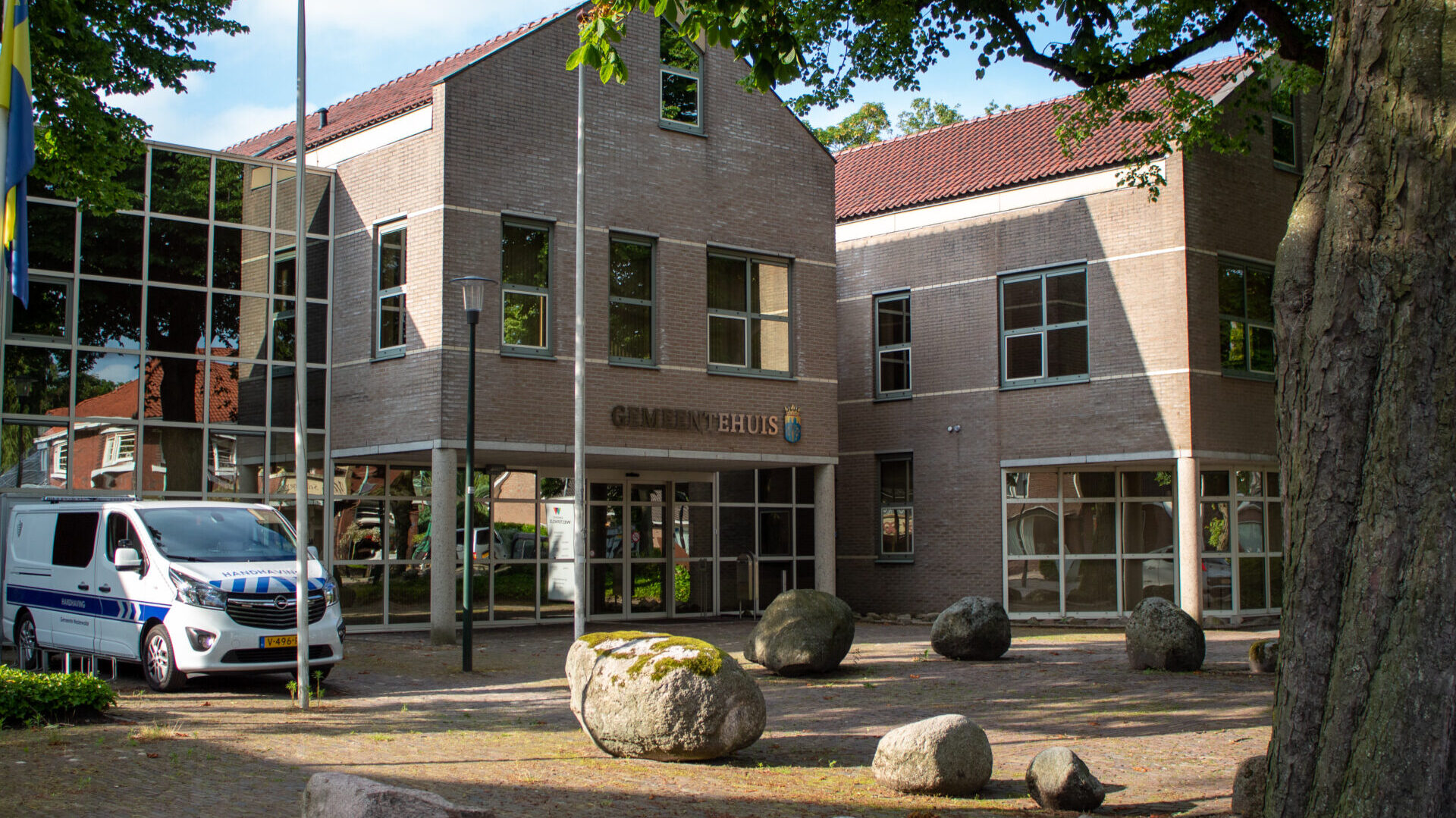 Bestuurszaken en dienstverlening